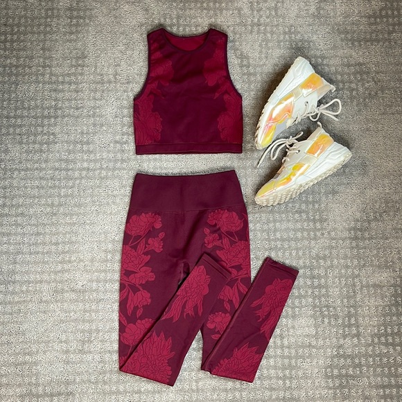 Fabletics Tops - Fabletics x Kelly Rowland Matching Activewear Set